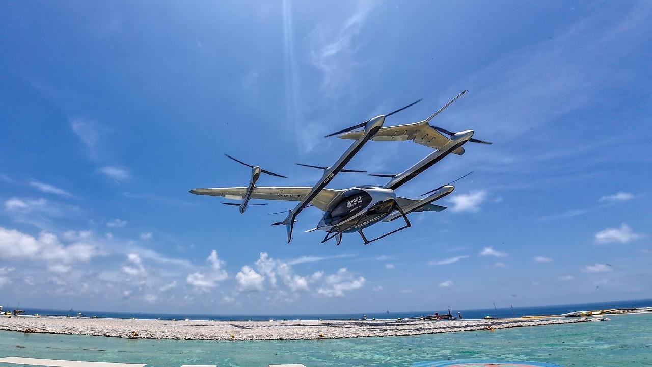 el-evtol-de-2-toneladas-de-china-completa-la-primera-entrega-en-alta-mar