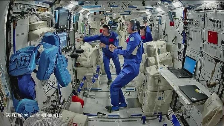 la-tripulacion-de-shenzhou-20-continua-el-progreso-en-experimentos-de-ciencias-espaciales