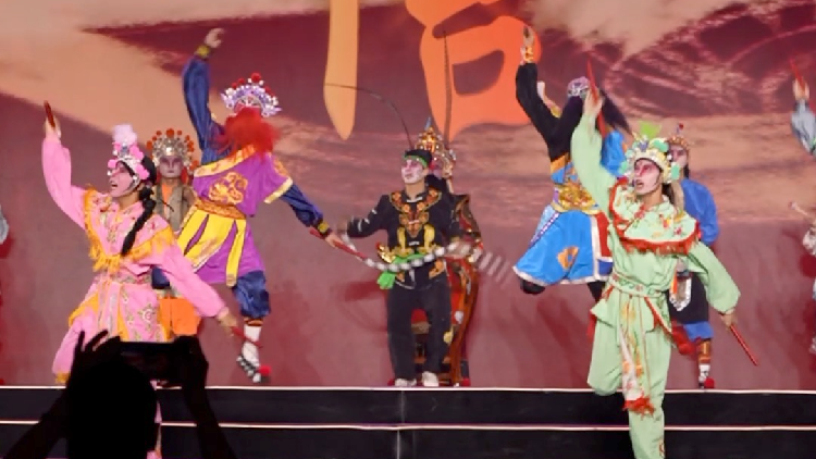 chaozhou-yingge-dance:-de-raices-marciales-a-una-tradicion-vibrante