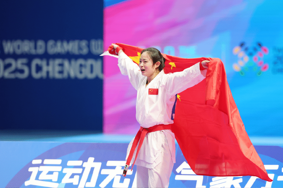 china-gana-tres-oro,-una-plata-en-el-dia-2-de-los-juegos-mundiales-de-chengdu