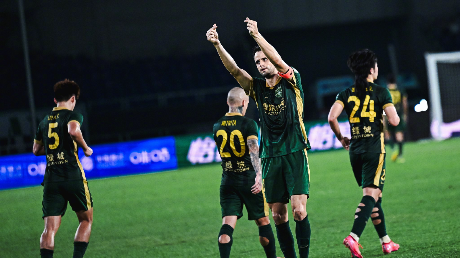 zhejiang-derrota-a-tianjin-2-0-en-casa-para-la-primera-victoria-de-csl-en-tres-partidos