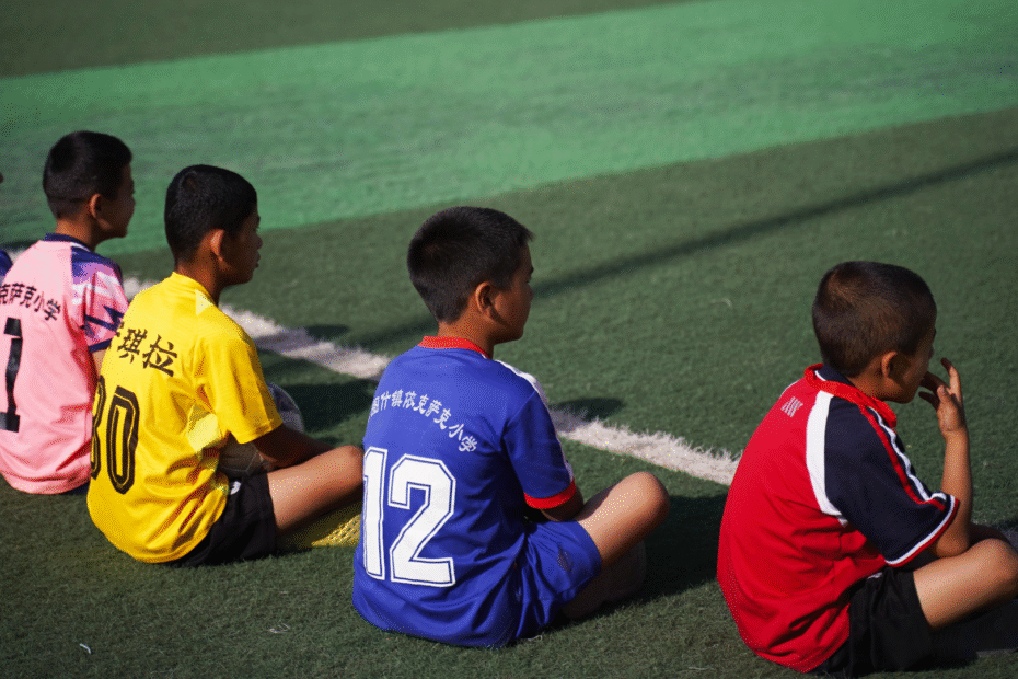 paleta-de-colores-xinjiang:-una-tierra-de-futbol-y-dulzura
