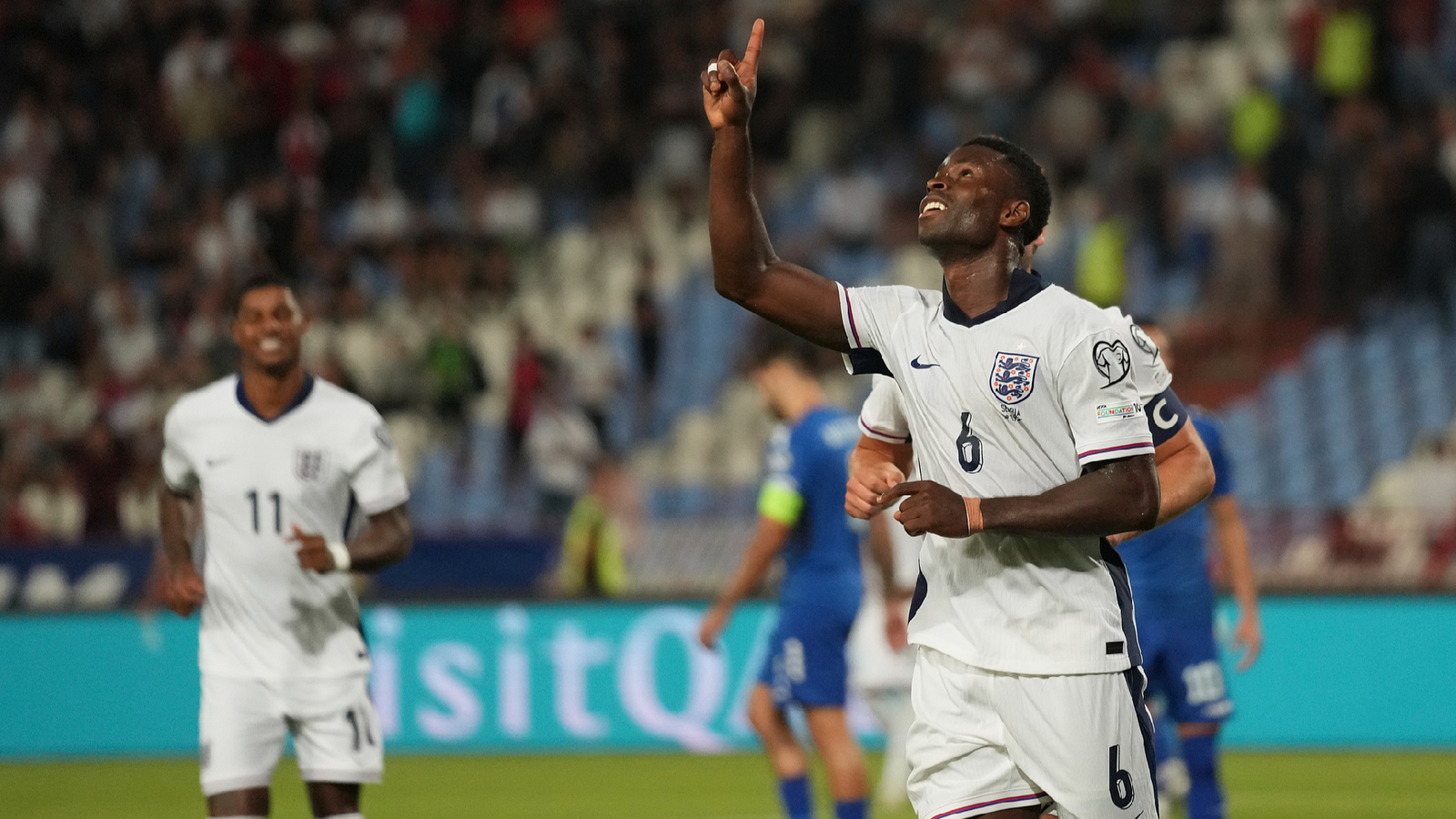 inglaterra-crush-serbia-5-0-para-una-victoria-de-la-declaracion-bajo-thomas-tuchel