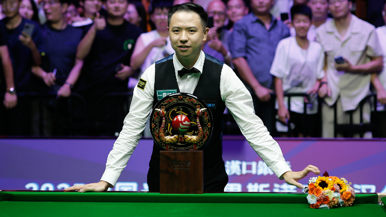 xiao-guodong-supera-a-gary-wilson-y-retiene-el-titulo-del-wst-wuhan-open