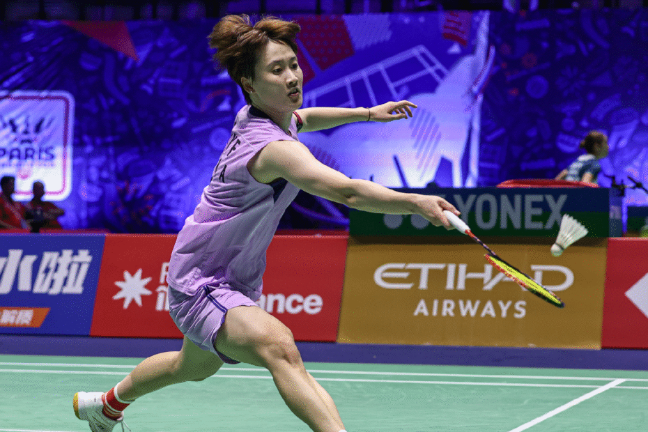 chen-vence-a-blichfeldt-2-1-y-alcanza-octavos-de-final-en-el-campeonato-mundial-bwf