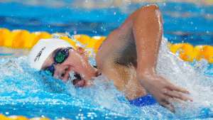 nadadores-chinos-suman-dos-medallas-en-campeonato-mundial-juvenil-de-natacion